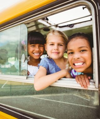 2016_08_school-bus-student-kids